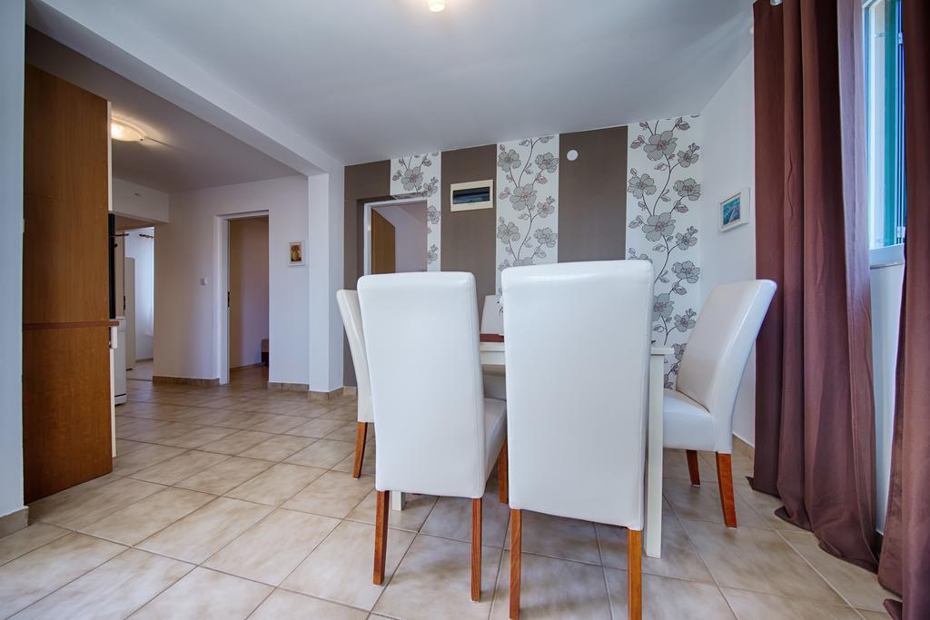 Apartments Perla 루카박 외부 사진